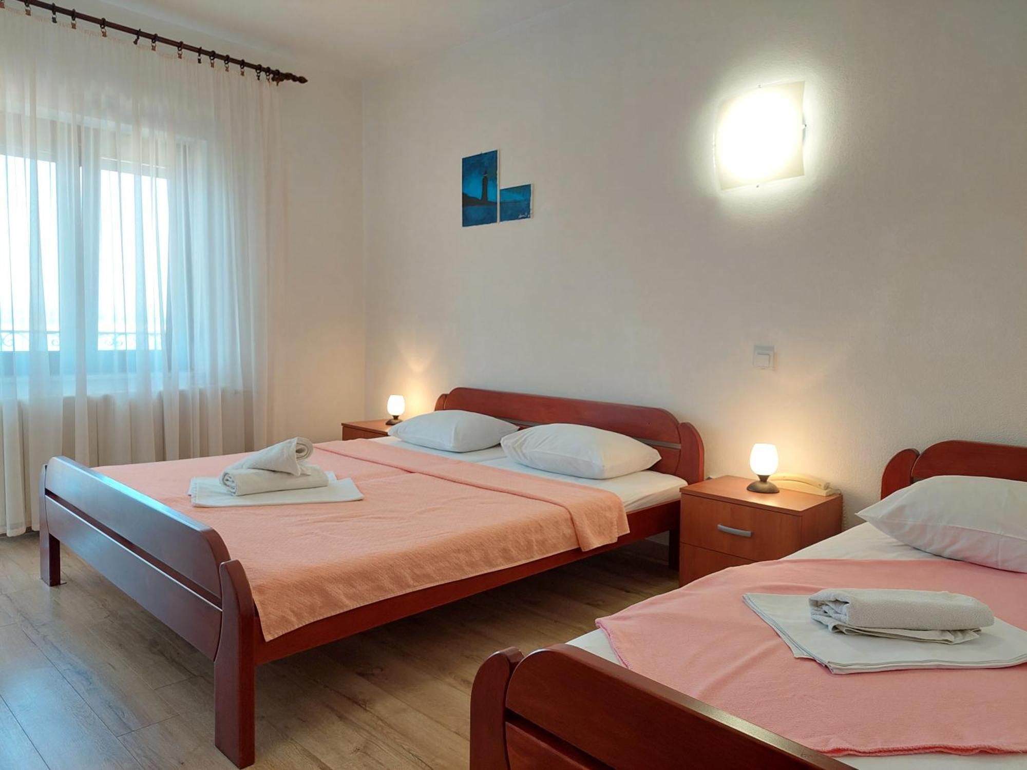 Bed and Breakfast Pansion Klaudija Цриквеница Номер фото